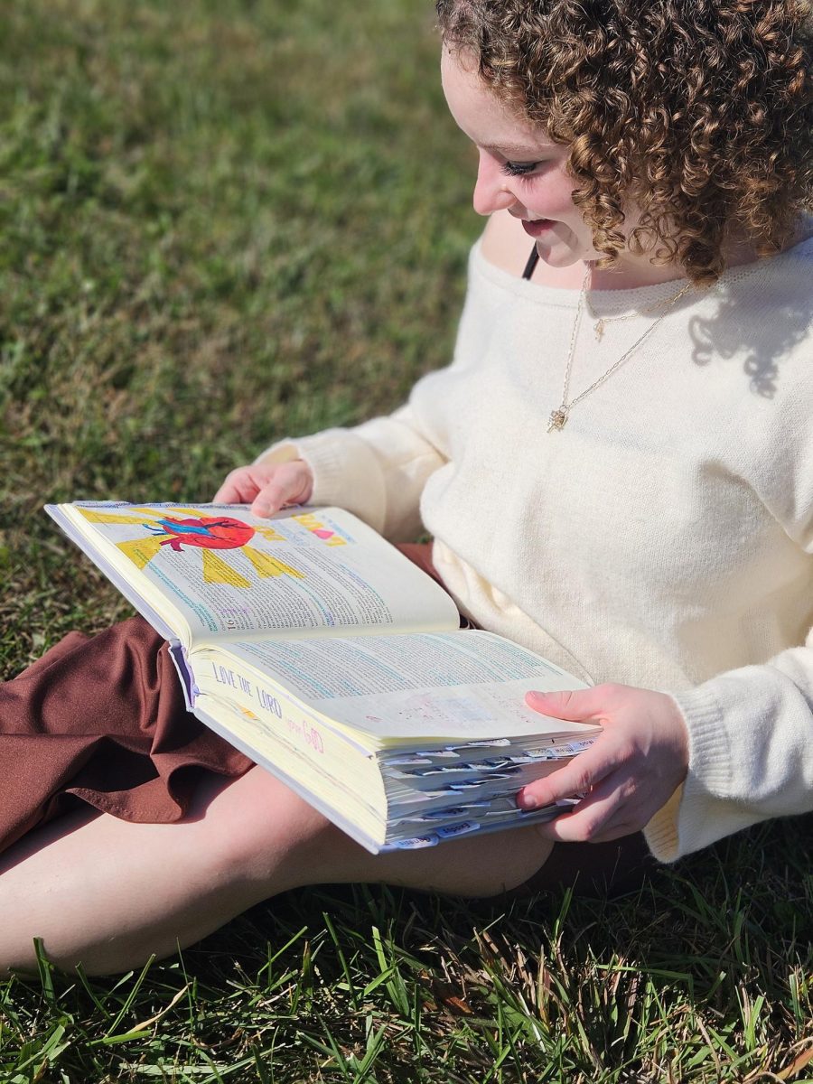 Marissa Toms started a new Bible-reading challenge in January, and she bought a completely new Bible. Every day since, she’s read several verses and then drawn a detailed illustration on the pages to represent the story or message behind the text. With her worship music on in the background, Toms will sometimes spend up to six hours dedicated to one drawing.