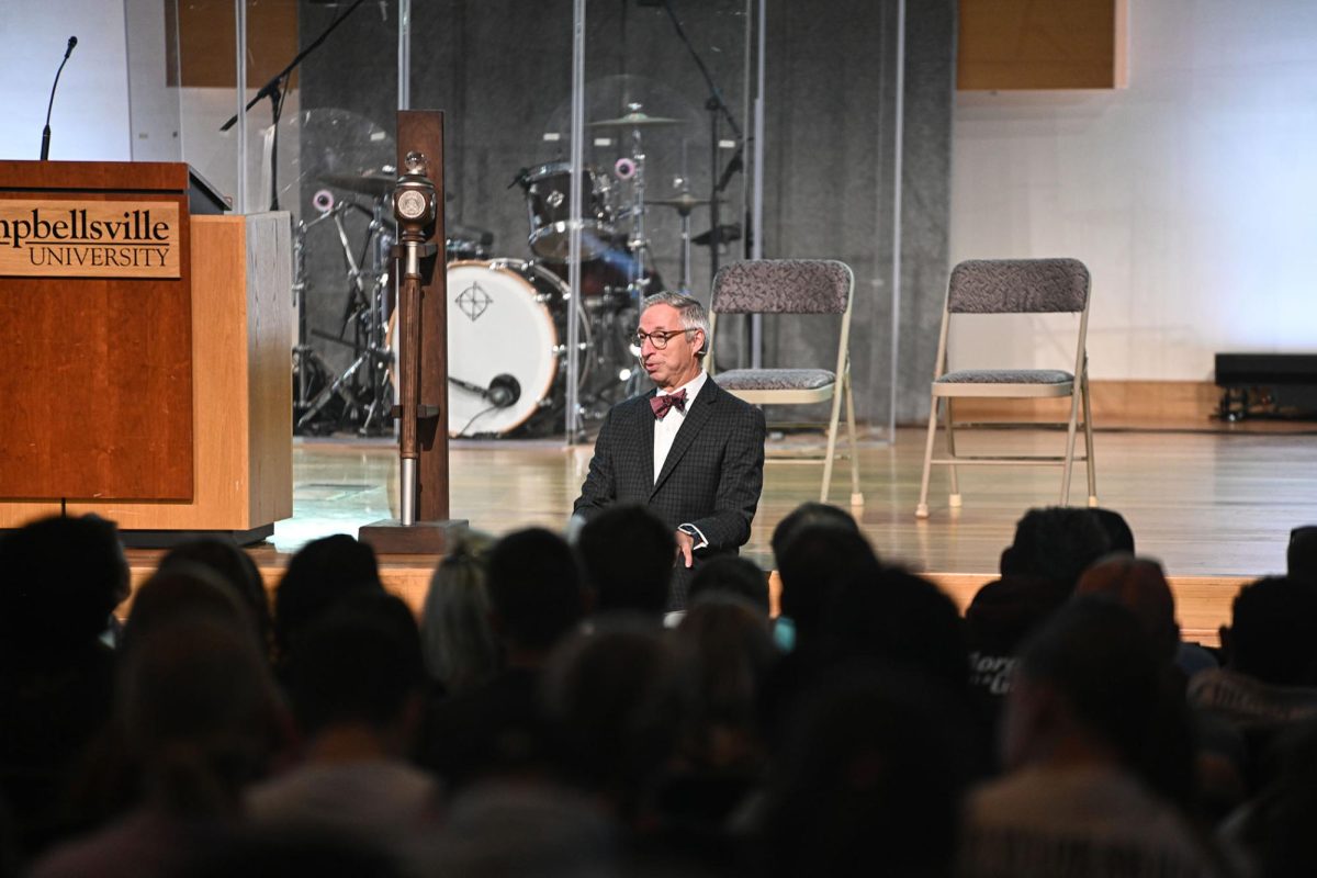 During Campbellsville University’s first chapel of the new academic year, CU President Dr. Joseph Hopkins encouraged the CU community to let their light shine.